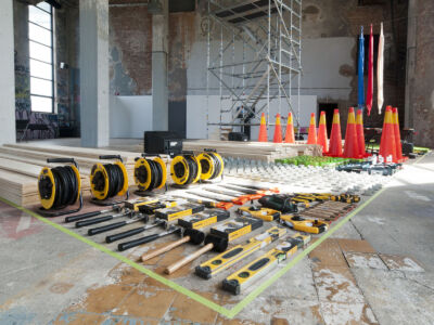 tools, cable reels and anchors