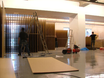 Build up: cardboard panels 283 x 120 x 1.5 cm